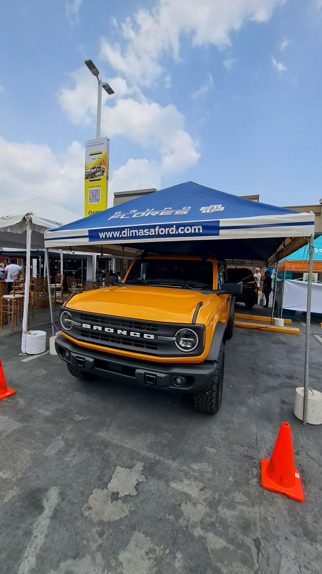 Ford-Expo-Overland-Lo-MAs-Extremo-Foto_3