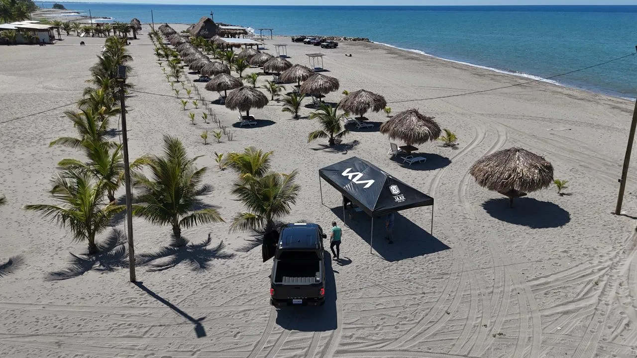 Kia Tasman Experience llega a La Ceiba, Atlantida. Christian Lorenzanan - www.lorenzana.live