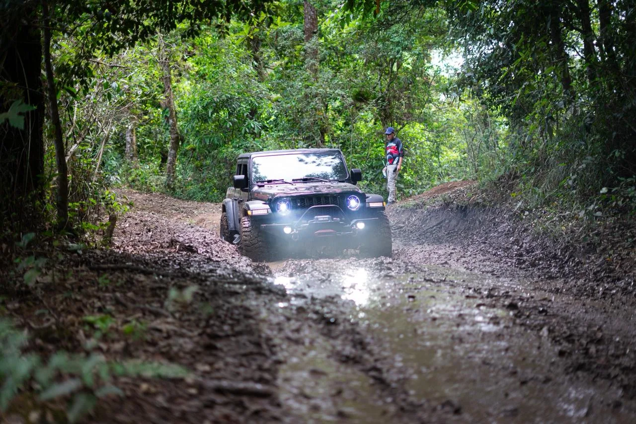 Overland Lo Más Extremo - Valle de Ángeles, Honduras - www.lorenzana.live
