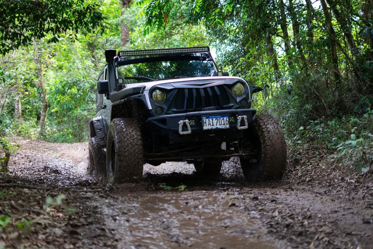 Overland Lo Más Extremo - Valle de Ángeles, Honduras - www.lorenzana.live