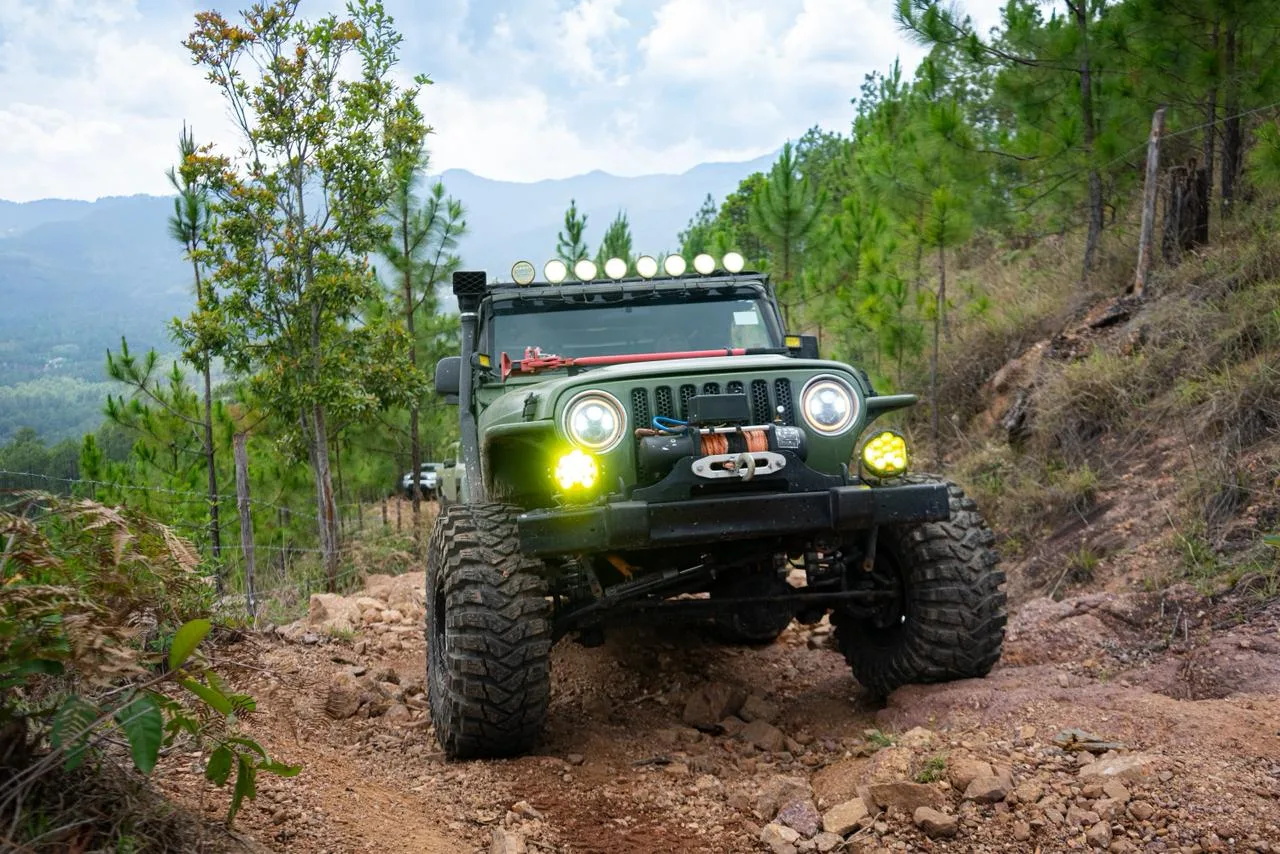 Overland Lo Más Extremo - Valle de Ángeles, Honduras - www.lorenzana.live