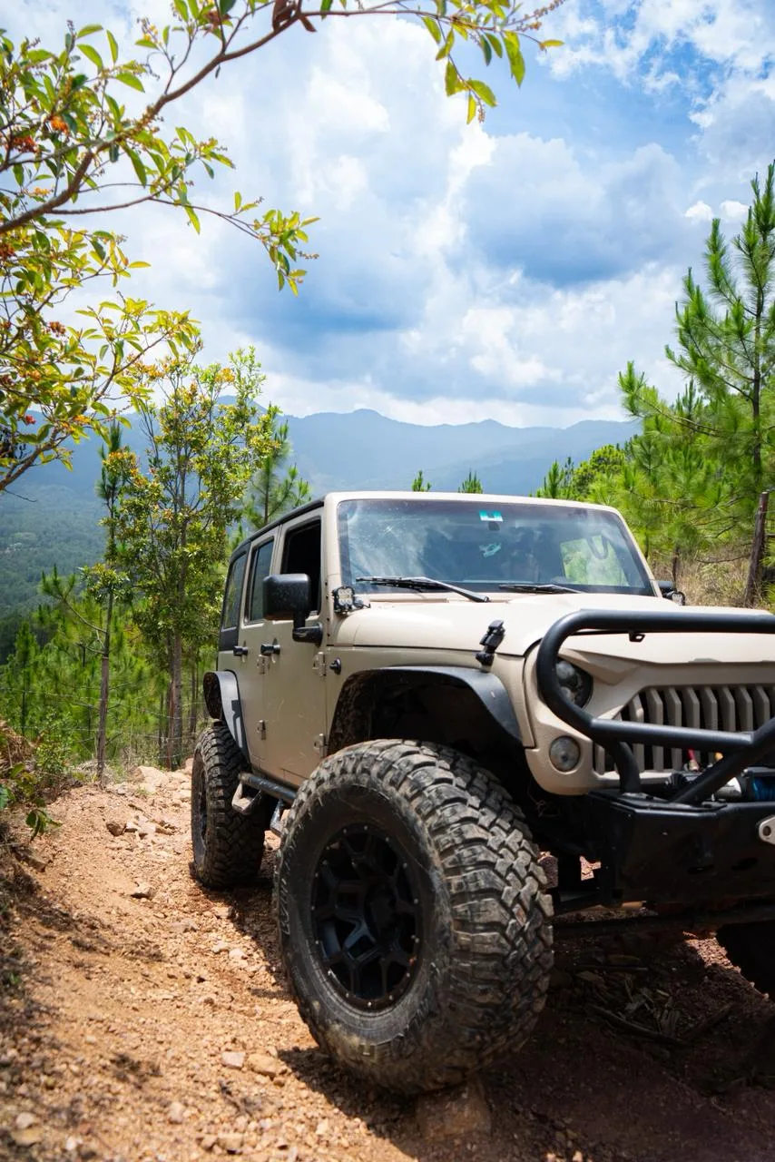 Overland Lo Más Extremo - Valle de Ángeles, Honduras - www.lorenzana.live
