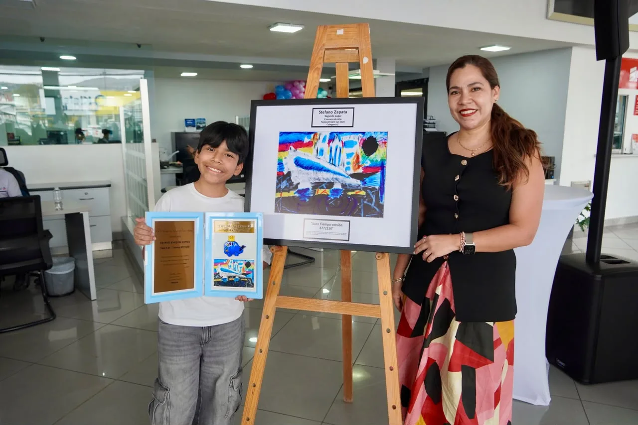 Dream Car Art Contest - Responsabilidad Social Empresarial - TOYOTA - www.lorenzana.live - Chistian Lorenzana